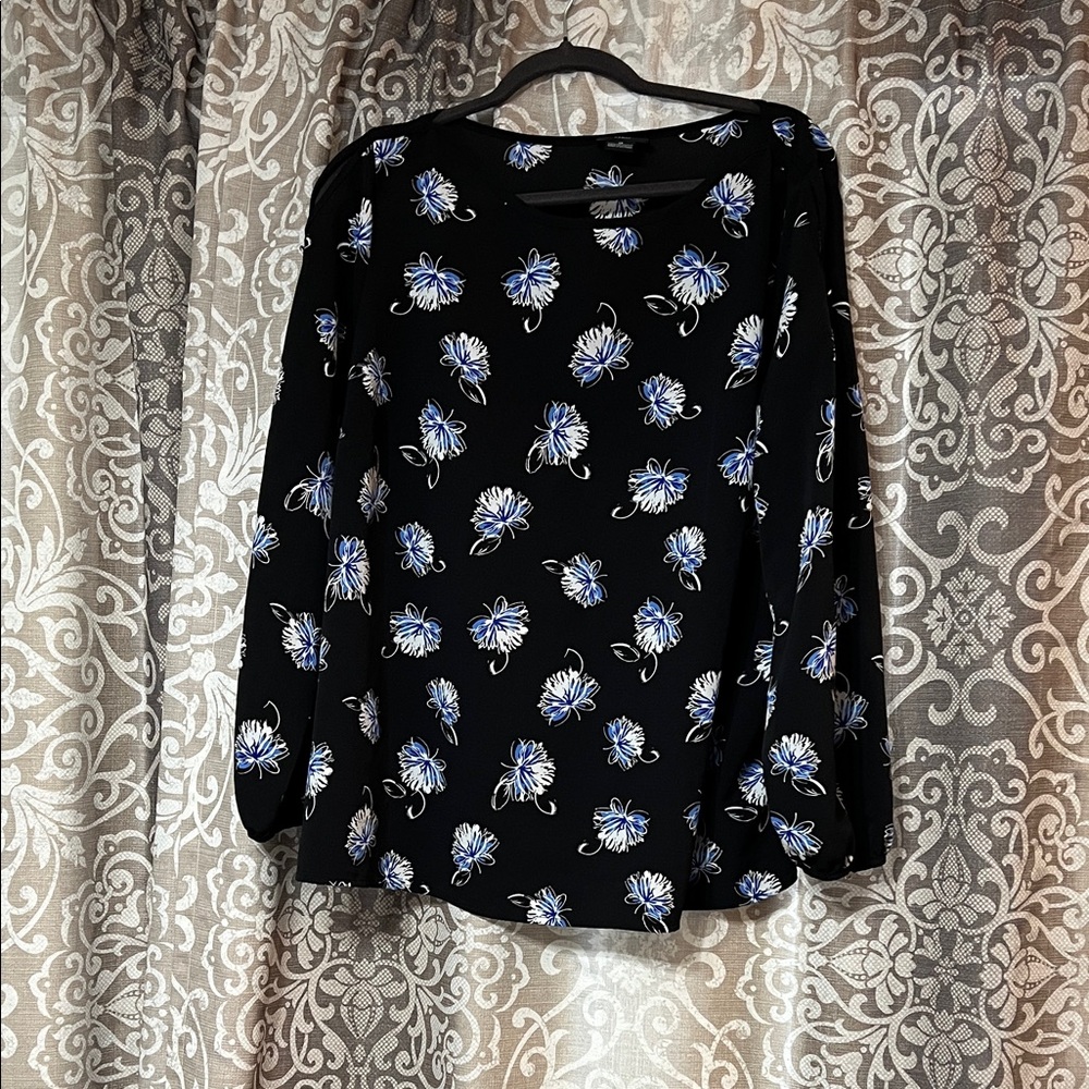 Liz Claiborne Floral Black and Blue Women's Top